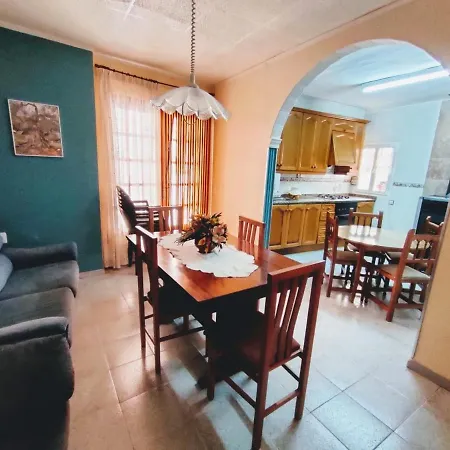 Country house Casa Rural- Casa Liberta Canet lo Roig